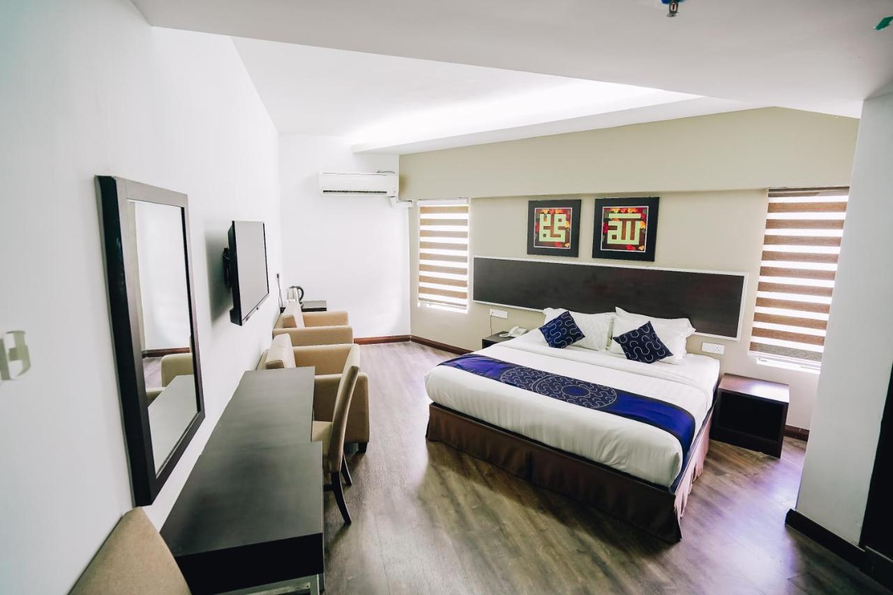 Greystone Midaris Hotel Куала-Лумпур Экстерьер фото